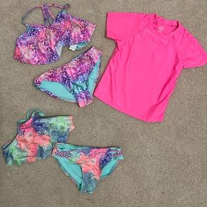 Girls swimsuits and swim top